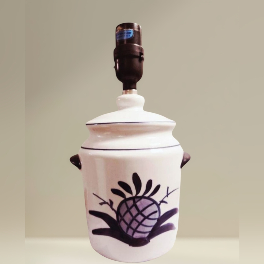 Pottery Pineapple lamp